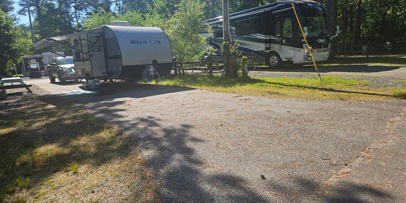 Camper submitted image from Peters Pond RV Resort