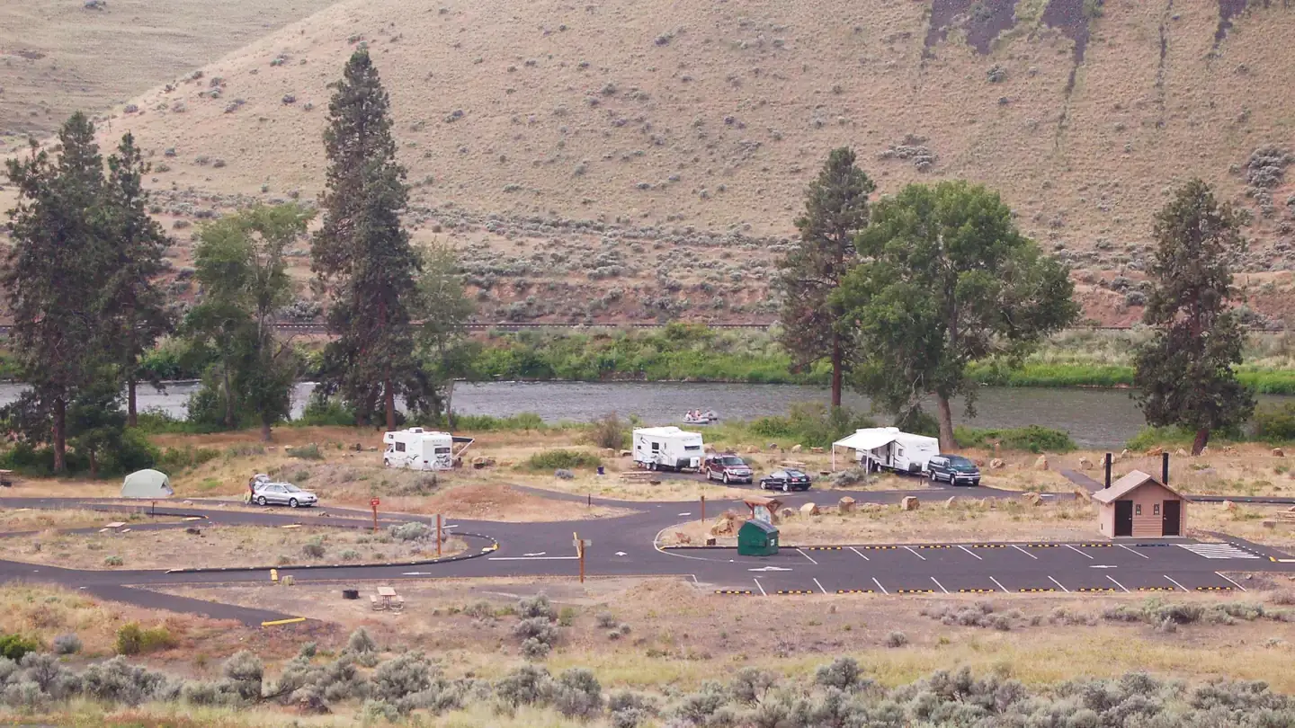 Camper-submitted photo at Yakima River Canyon Campgrounds (Umtanum, Lmuma Creek, Big Pines, Roza) — Yakima River Canyon near Yakima, WA