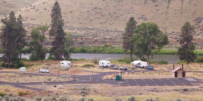 Camper submitted image from Yakima River Canyon Campgrounds (Umtanum, Lmuma Creek, Big Pines, Roza) — Yakima River Canyon