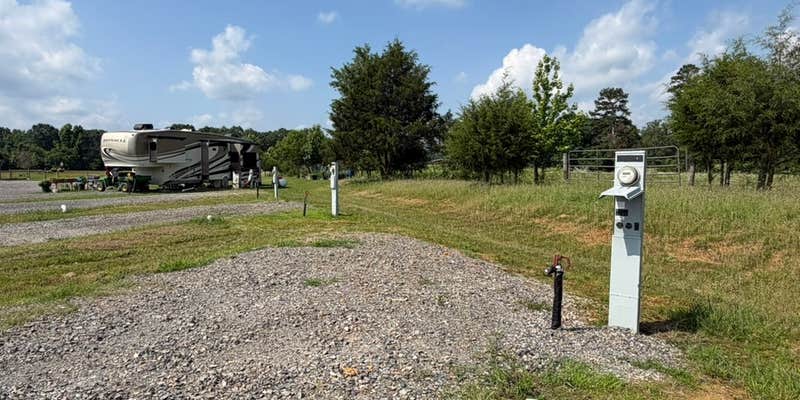 Camper submitted image from Mena RV Park