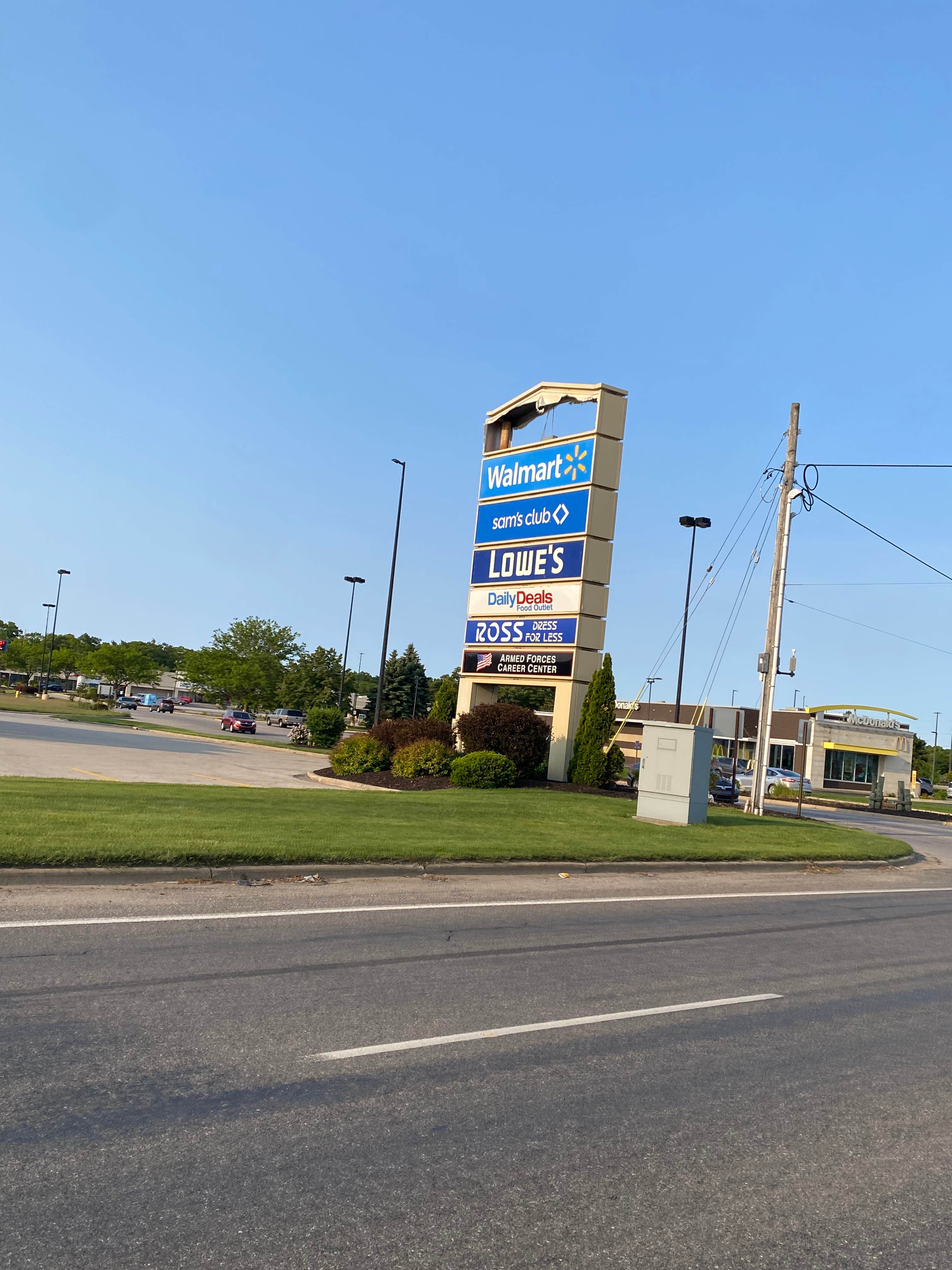Walmart — Muskegon Supercenter
