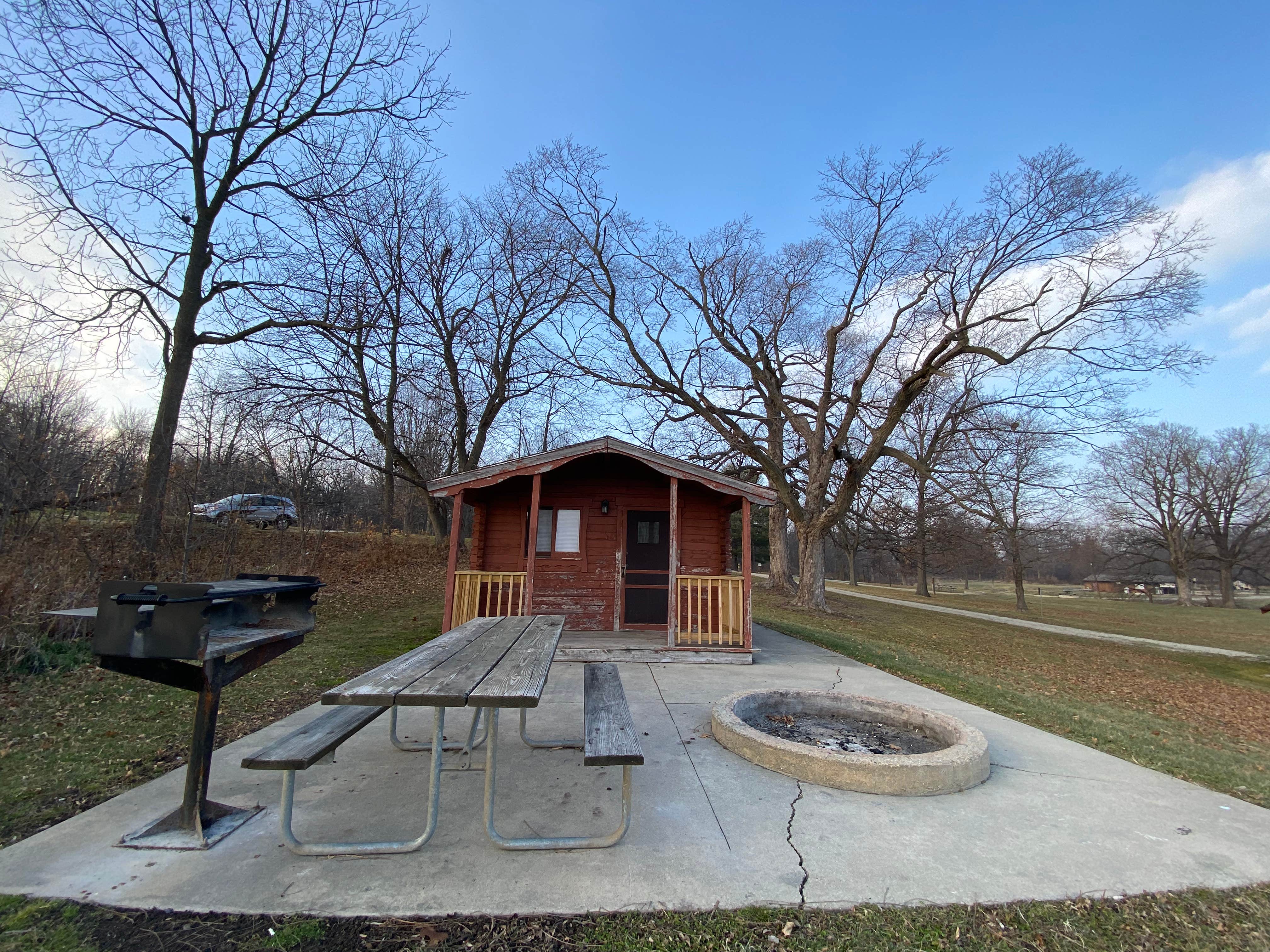 Lakefront Cabins - Shabbona Lake
