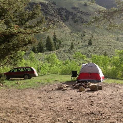 Escape to Montana's Hidden Gem: East Creek Campground