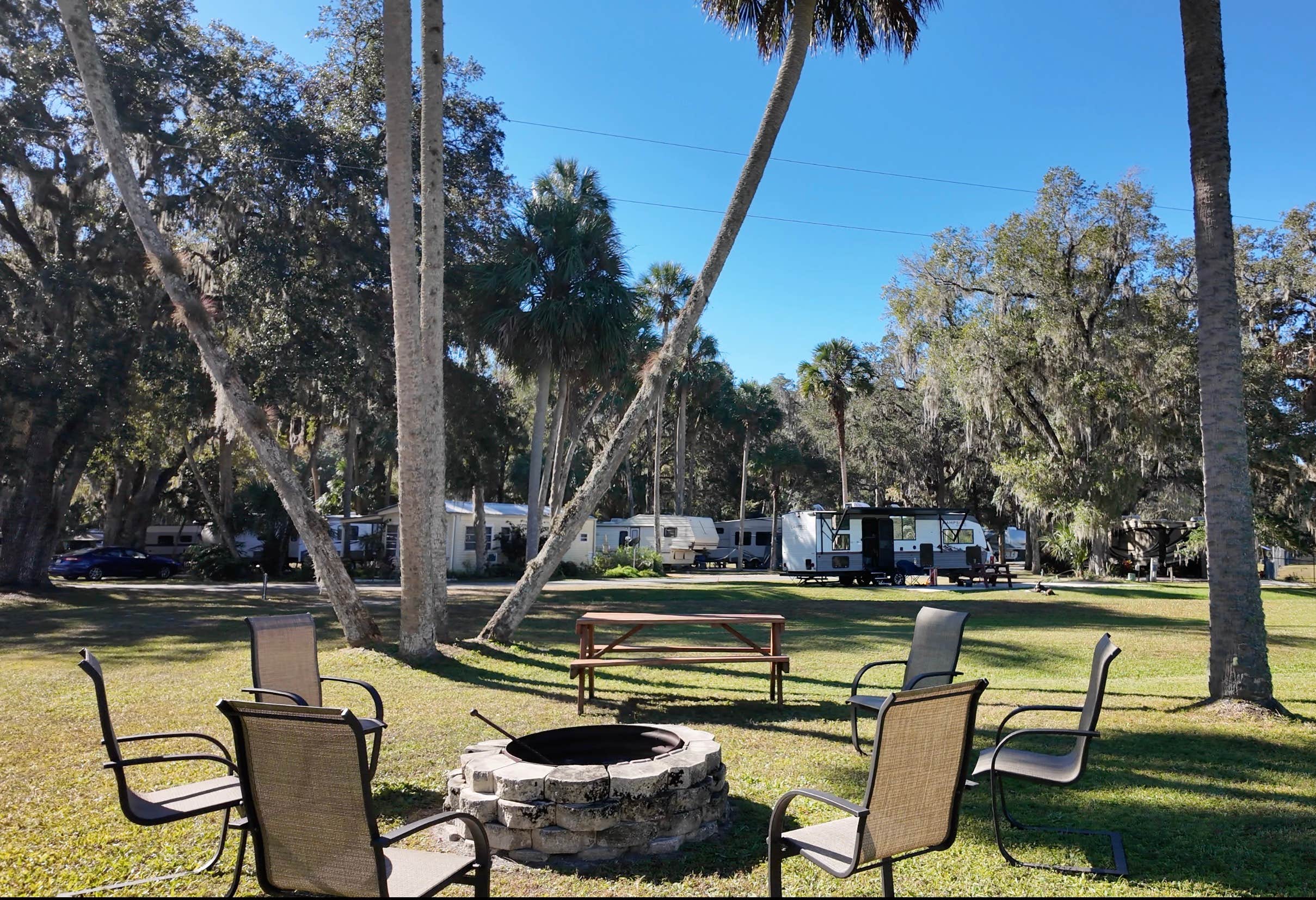 Thousand Palms Resort