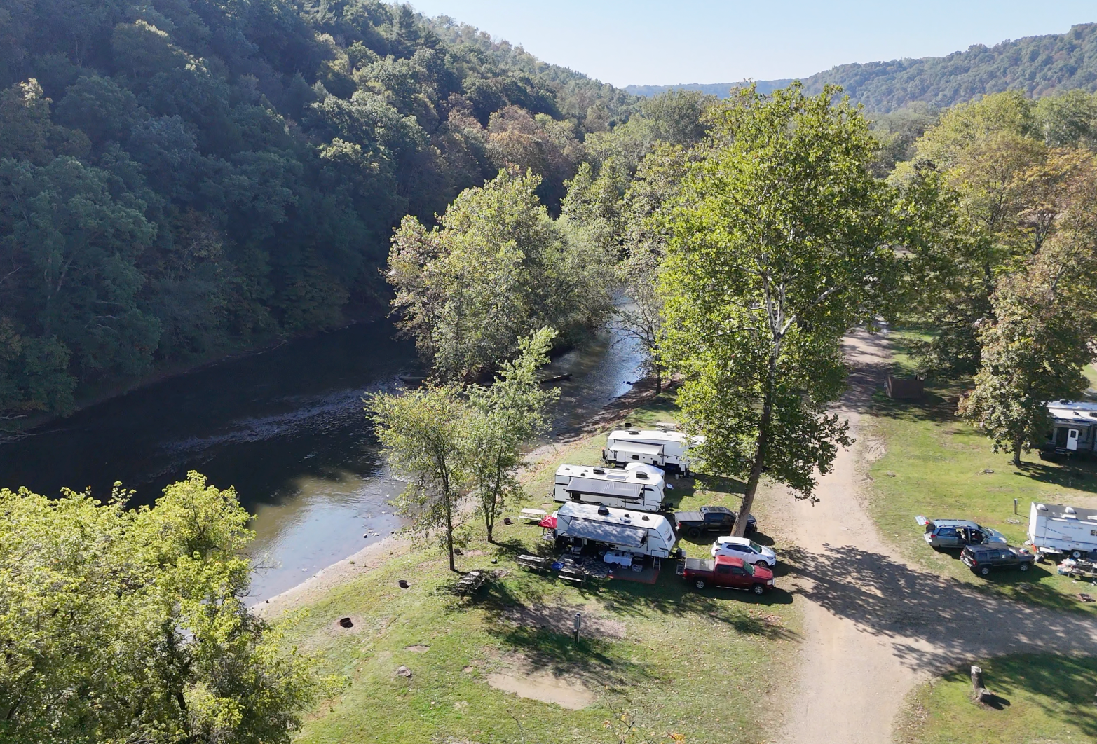Camping near The Caves Campground: Wally World River Resort, Loudonville, Ohio