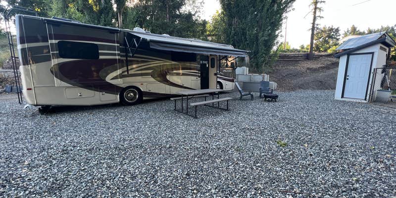 Camper submitted image from Cashmere Farmhouse