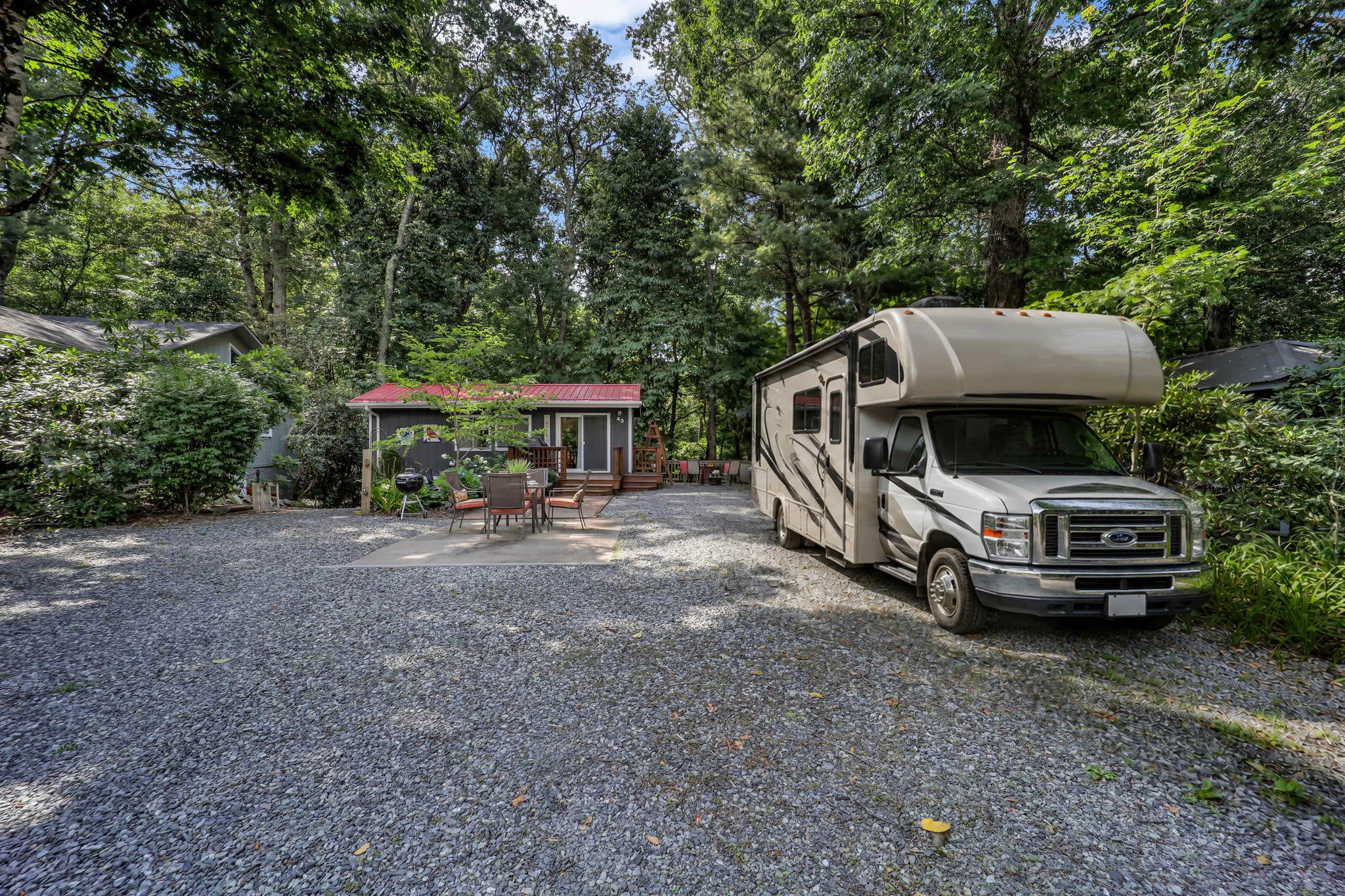 Camping near Linville Falls Campground — Blue Ridge Parkway: The Briar Patch, Pineola, North Carolina