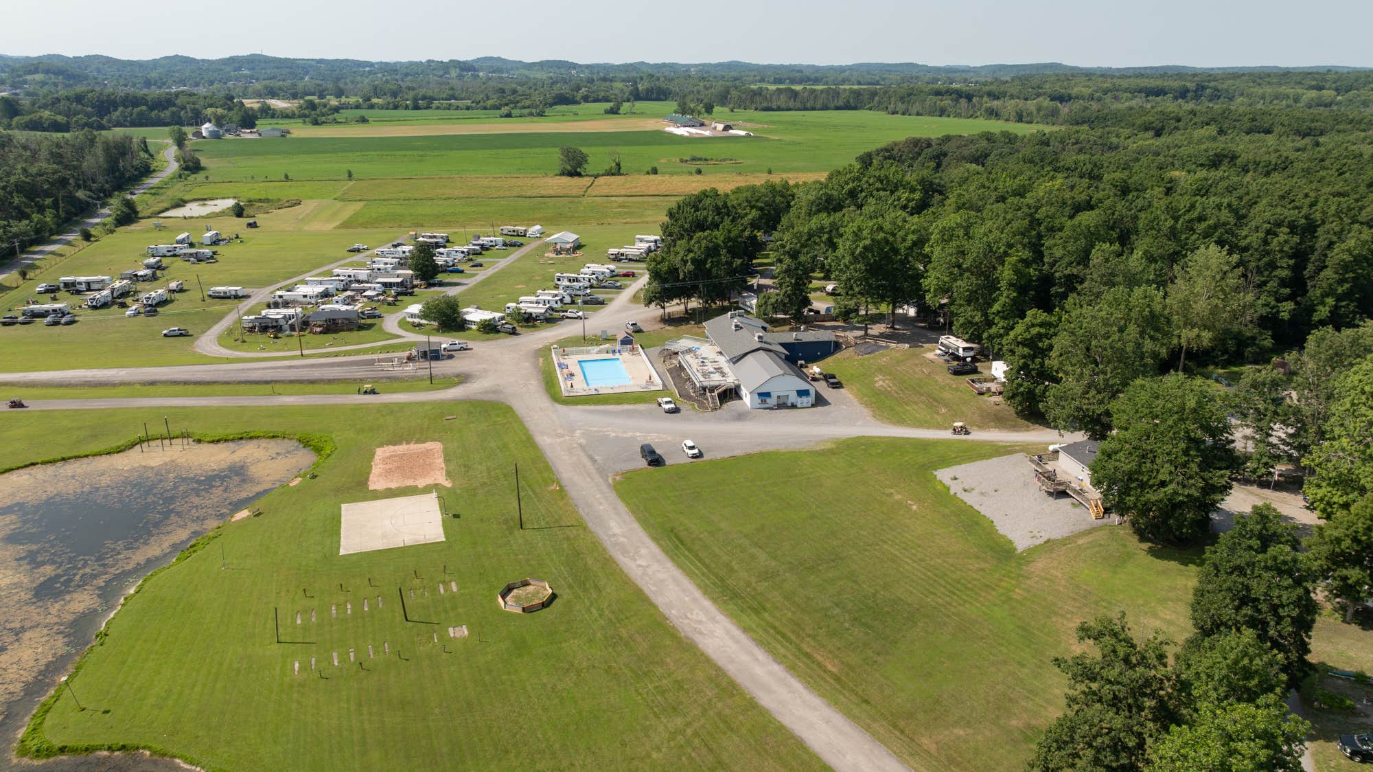 Camping near Cross Lake Park Campgrounds: Riverforest Park Campground and Marina, Port Byron, New York