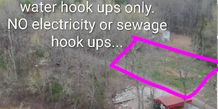 Camper submitted image from Creeking Inn