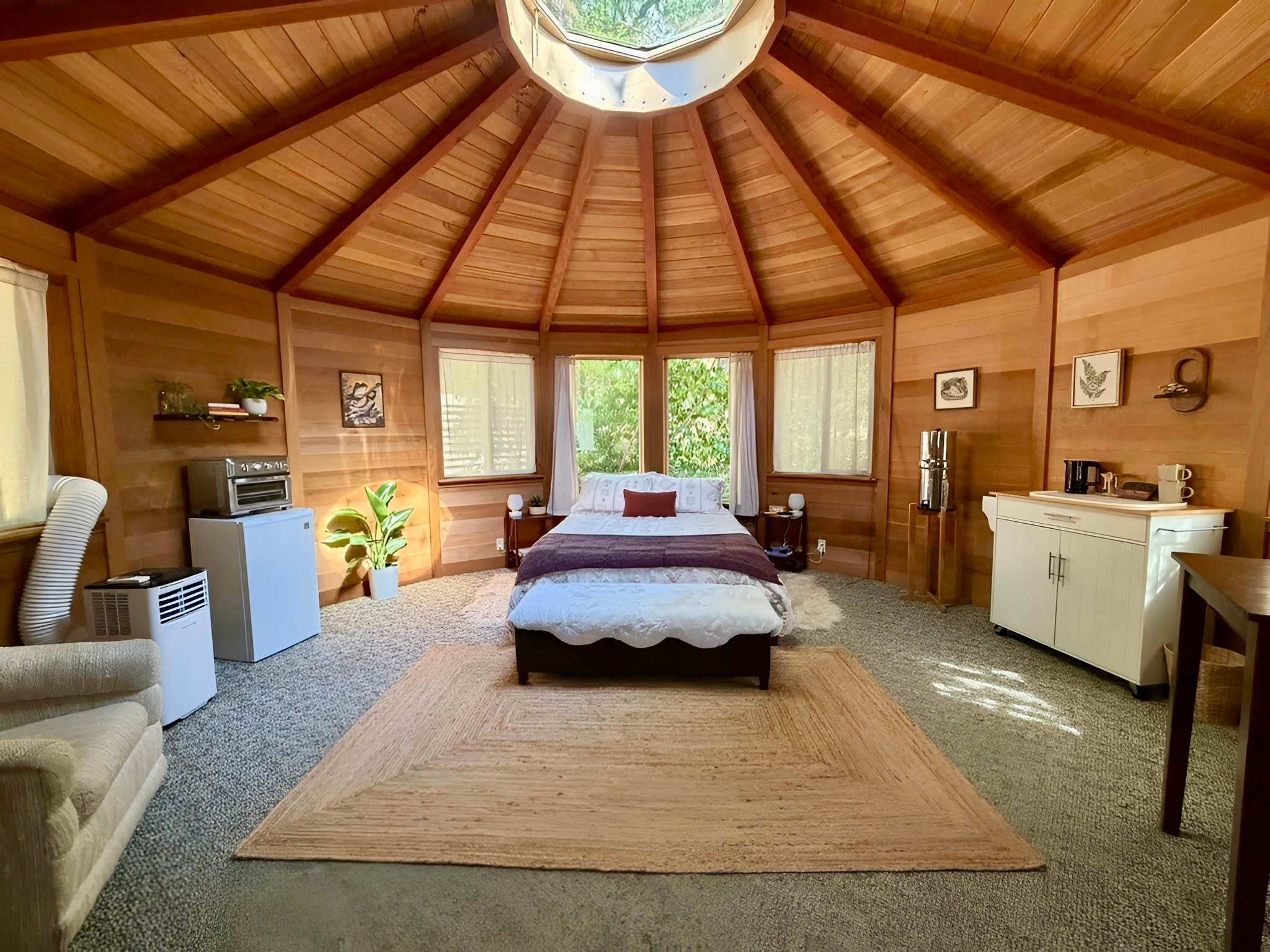 Camping near Valley of the Rogue State Park Campground: Kindred Spirit Farm, Rogue River, Oregon