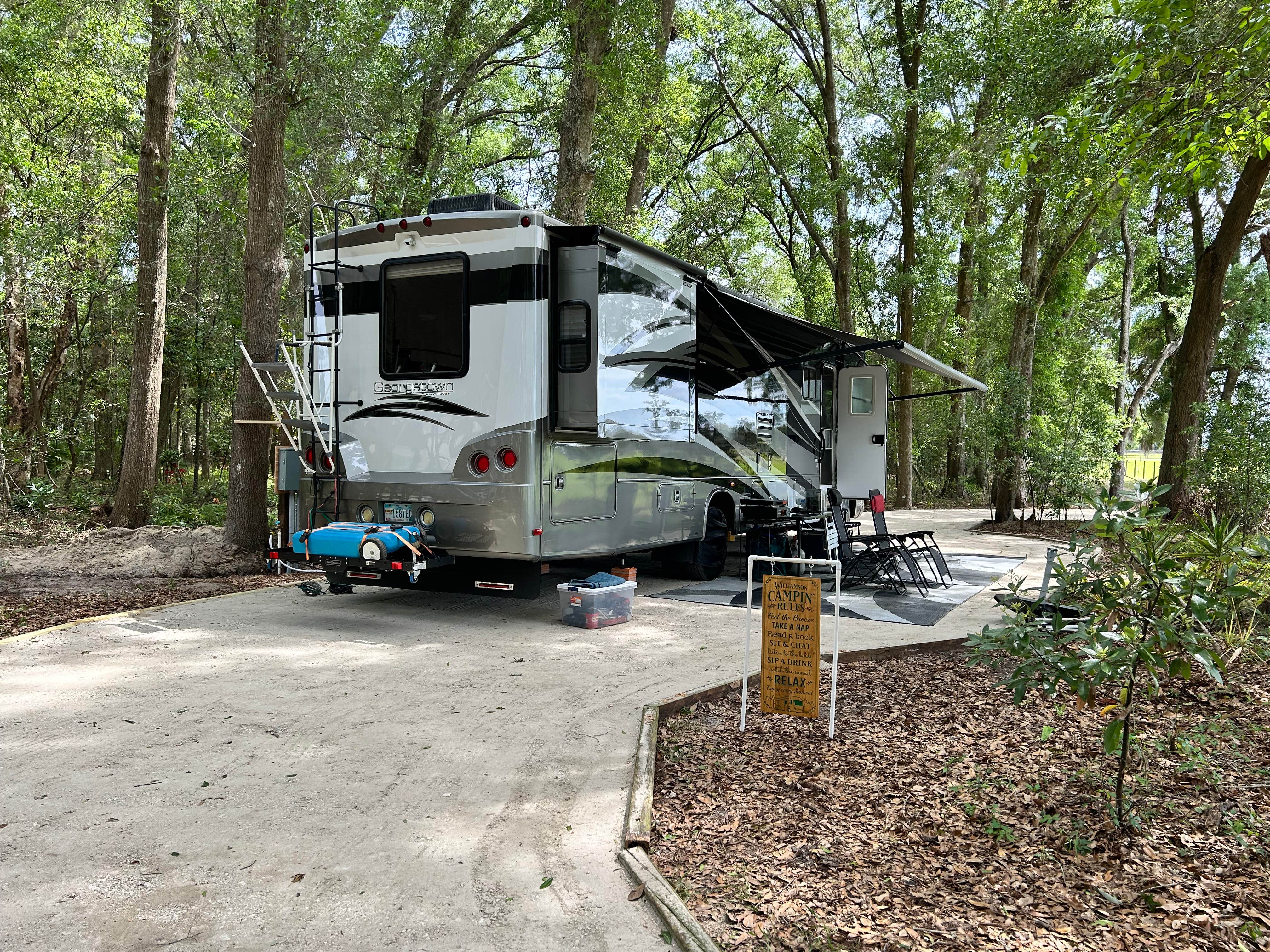 Camping near Wildwood KOA: Huli Huli Hideaway, Belleview, Florida