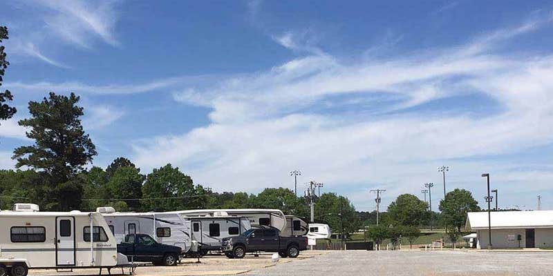 Camper submitted image from Lincoln Civic Center RV Park