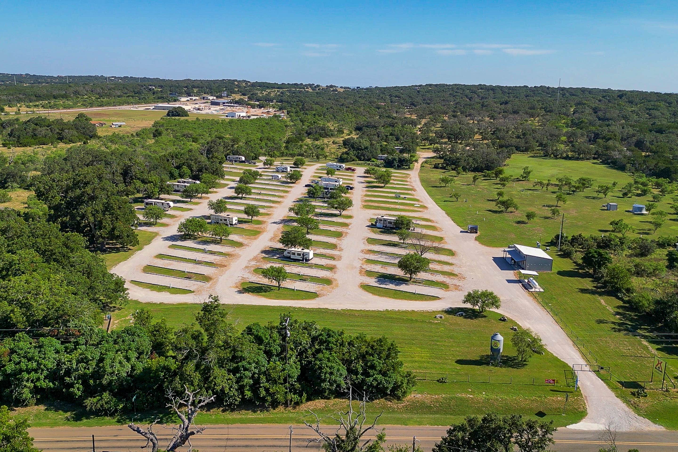 Camping near Sunset Point on Lake LBJ: Round Mountain/Johnson City KOA, Horseshoe Bay, Texas