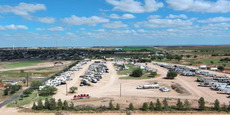 Camper submitted image from Permian Basin RV Resort