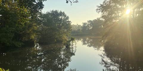 Camper submitted image from Leisure Lakes RV Park