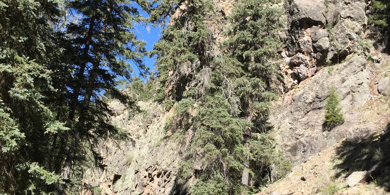 Camper submitted image from Las Conchas Trailhead - Primitive Climber's Camp