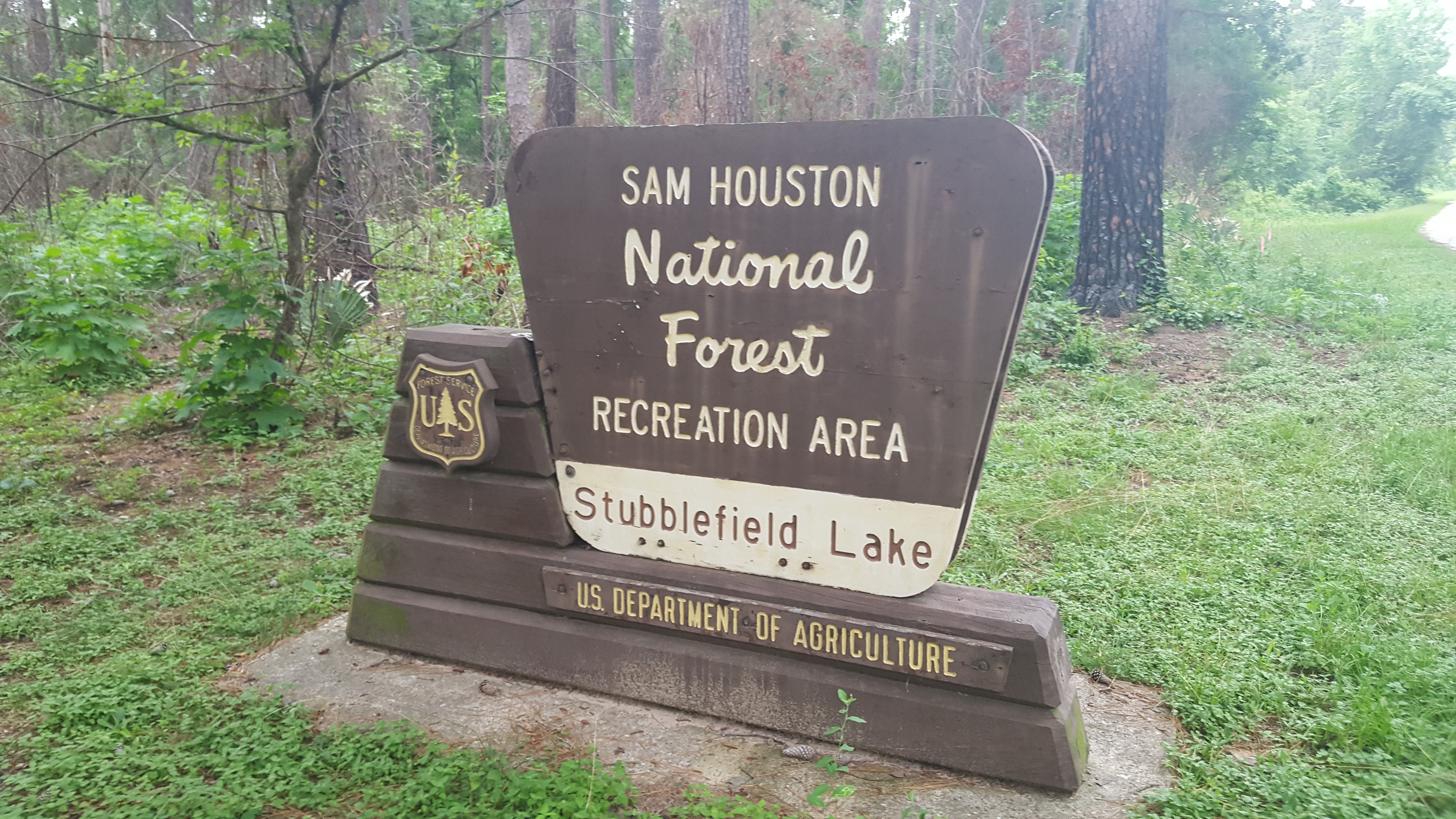 Sign at the front of the camp site