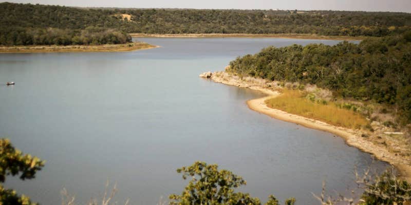 Camper submitted image from Screened Shelters — Lake Mineral Wells State Park