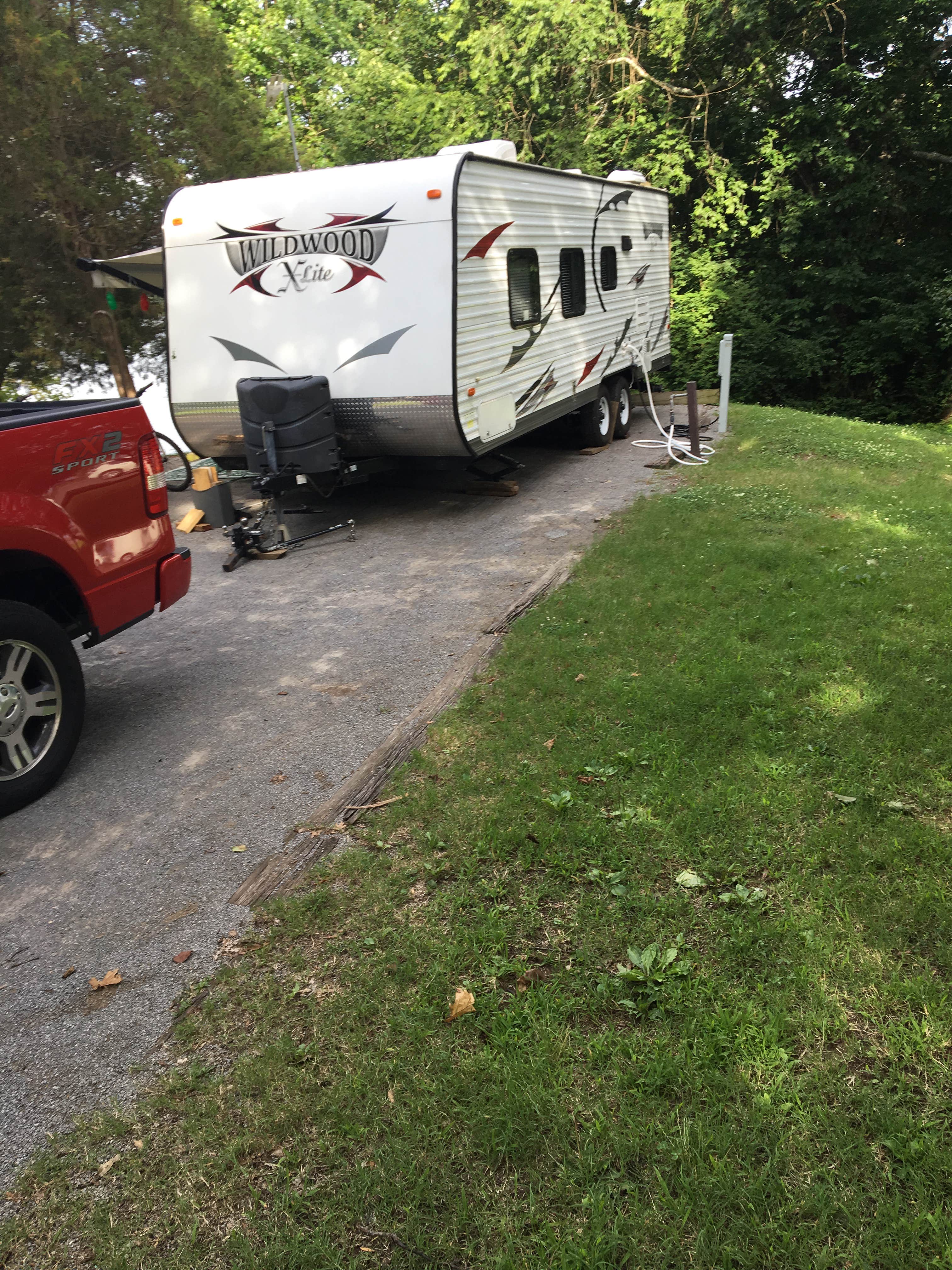 Camper submitted image from Cages Bend - 3