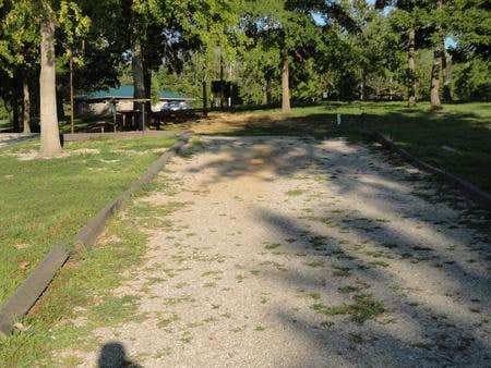 Camper submitted image from COE Rough River Lake Axtel Campground - 3