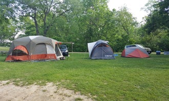 Camping near Fish Lake Beach Camping Resort: Mud Lake West — Chain O' Lakes State Park, Spring Grove, Illinois