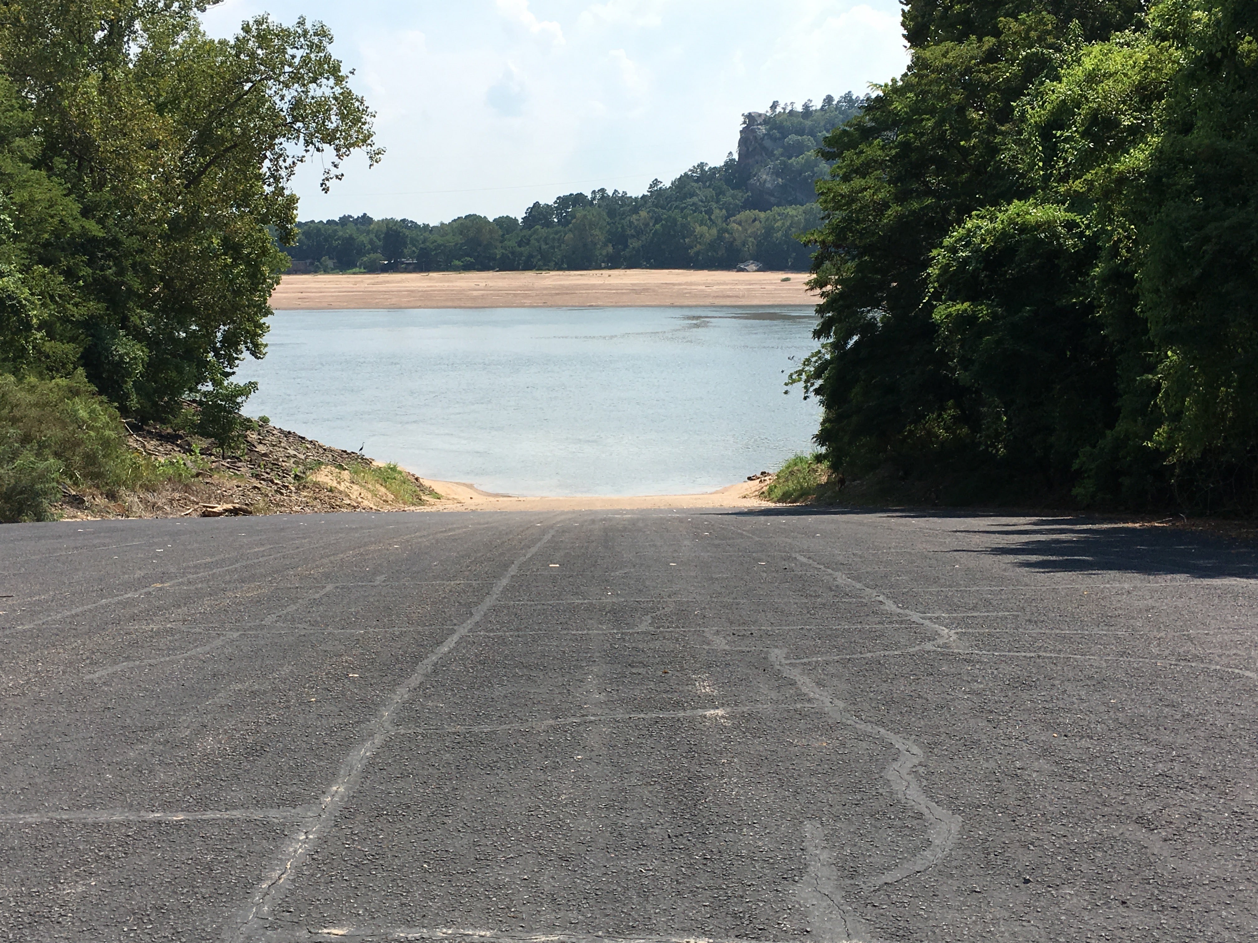 Camper submitted image from COE Dardanelle Lake Old Post Road Campground - 3