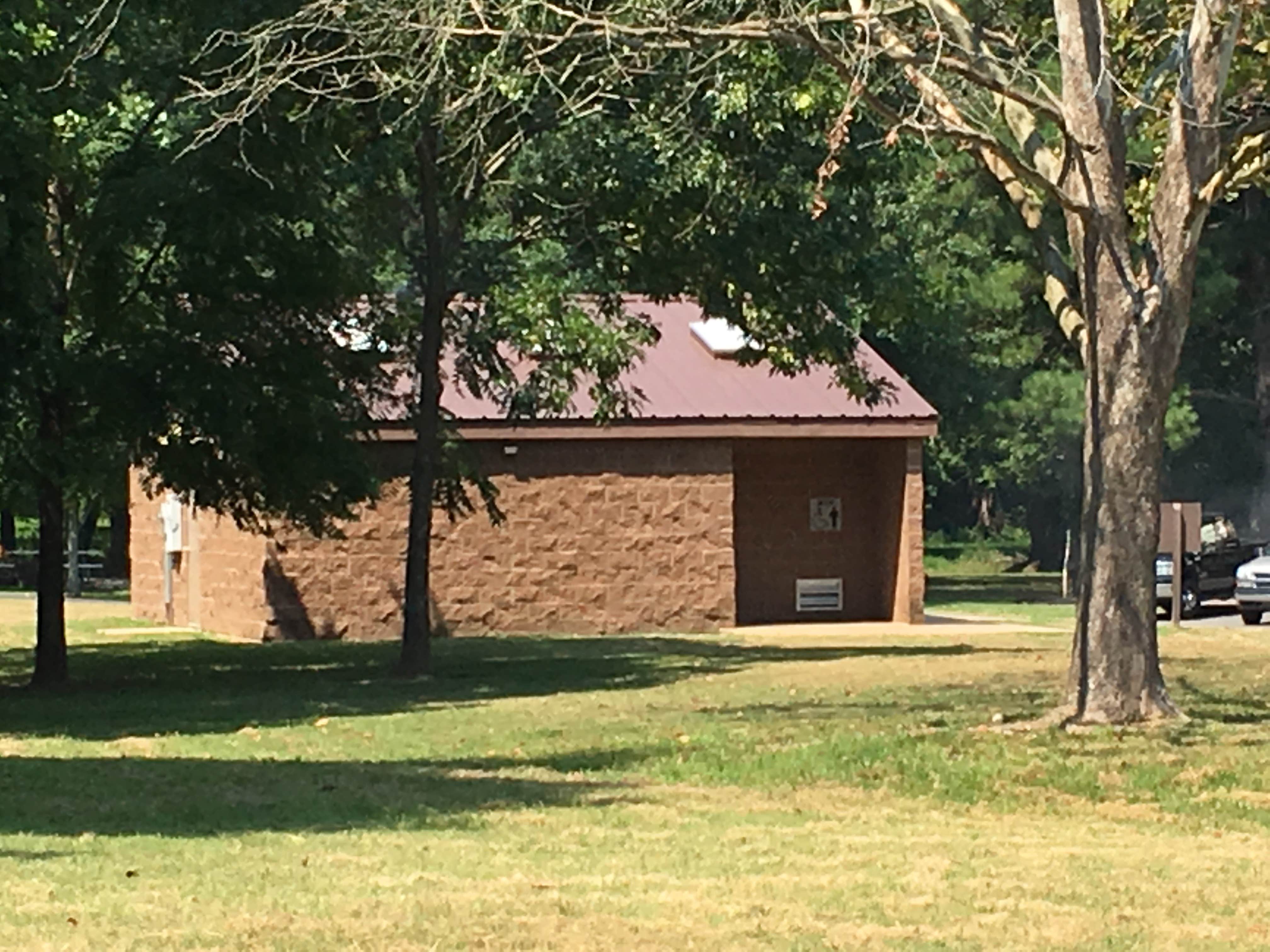 Camper submitted image from COE Dardanelle Lake Old Post Road Campground - 1