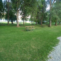 Big Twin Lake Campground & RV Park