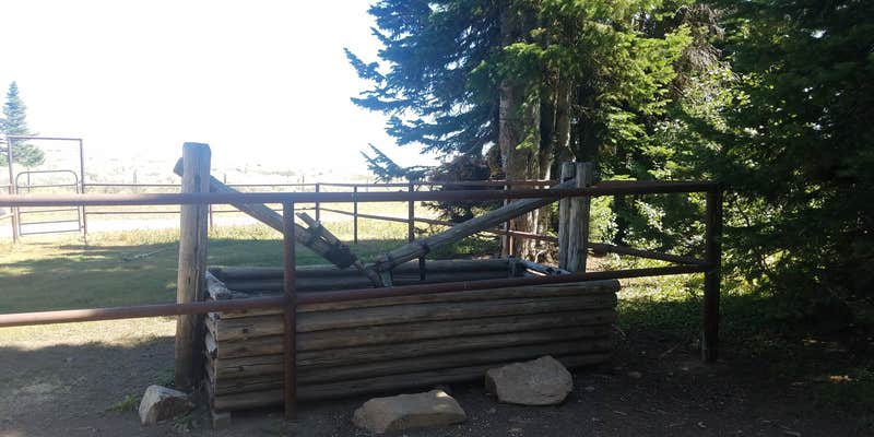 Camper submitted image from Twin Lakes Campground