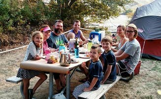 Maureen  H.'s photo at Metzler Park near Lake Oswego, OR