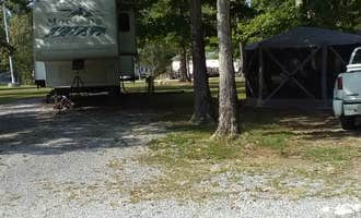 Camping near The Cove RV Resort and Campground: Pineview RV & Park, Rainbow City, Alabama