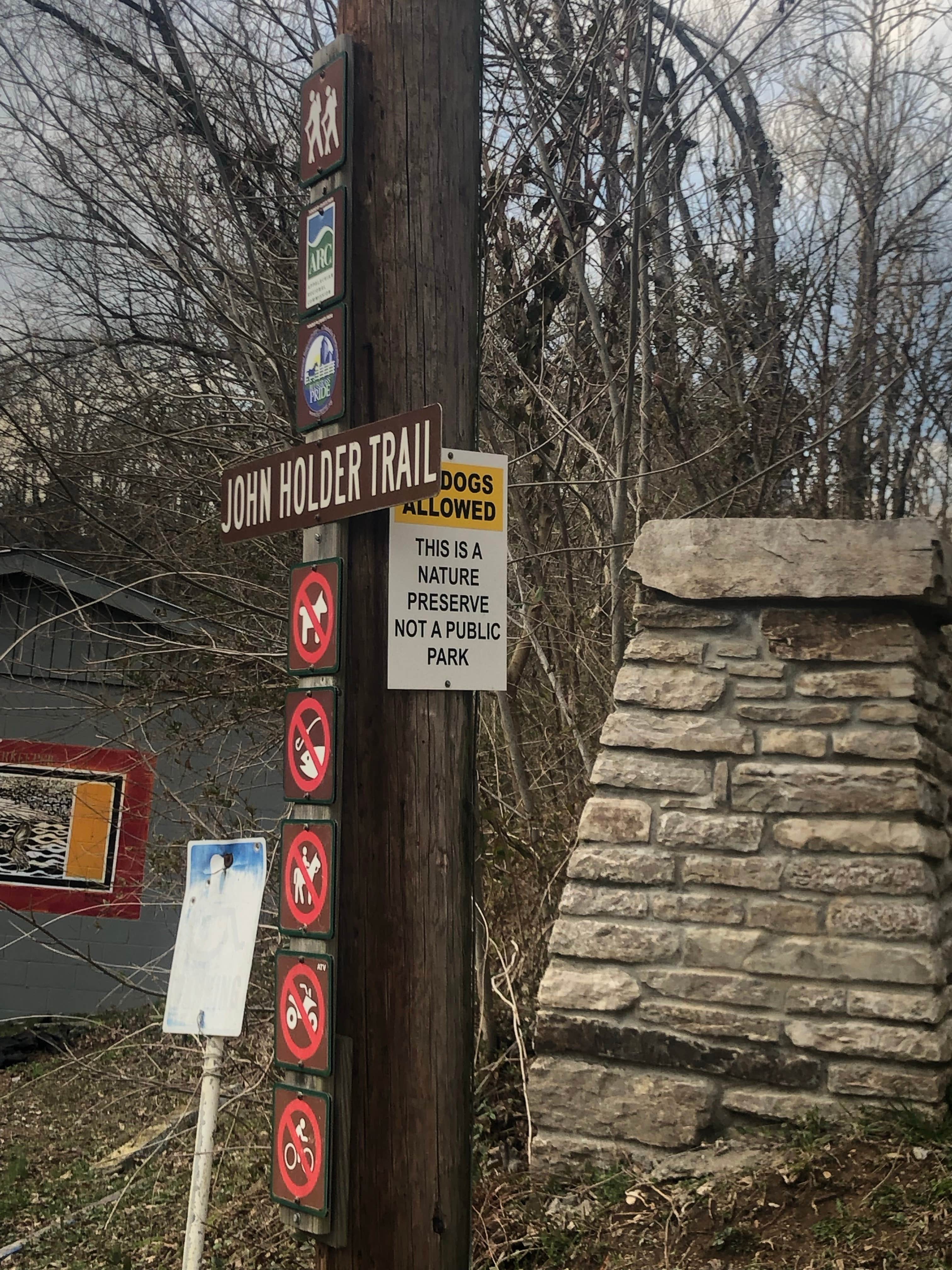 Trail but no dogs