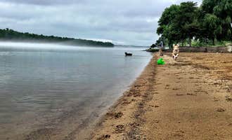 Camping near Campground 3 — Oahe Downstream Recreation Area: Griffin Park, Pierre, South Dakota