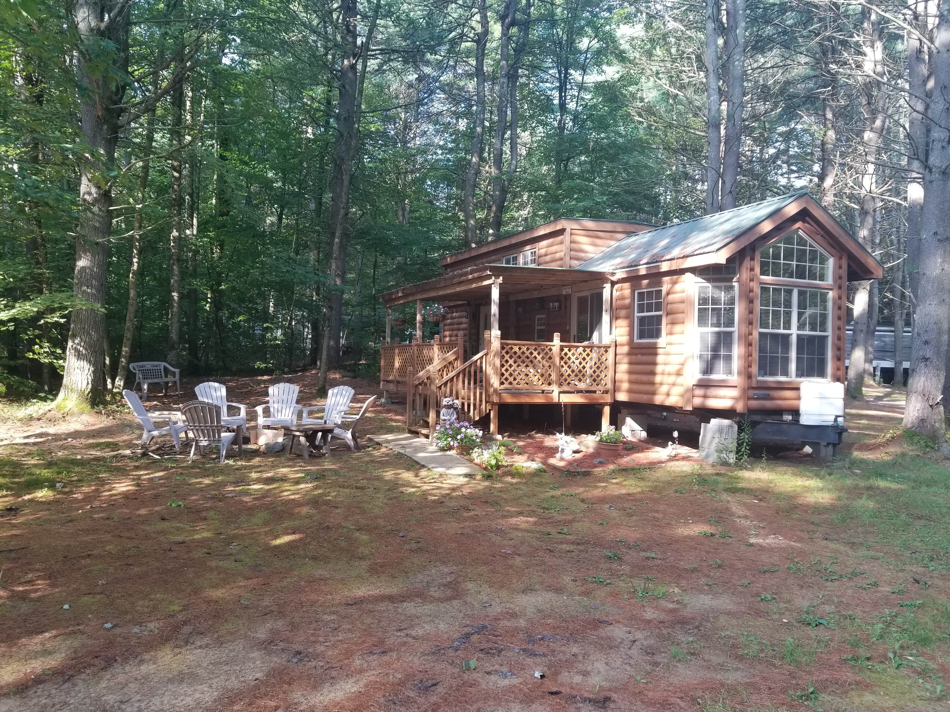 Camper submitted image from Whispering Pines Campsites - 2