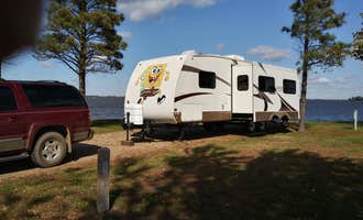 Camping near Lake Poinsett  State Rec Area: Sandy Shore Recreation Area, Watertown, South Dakota