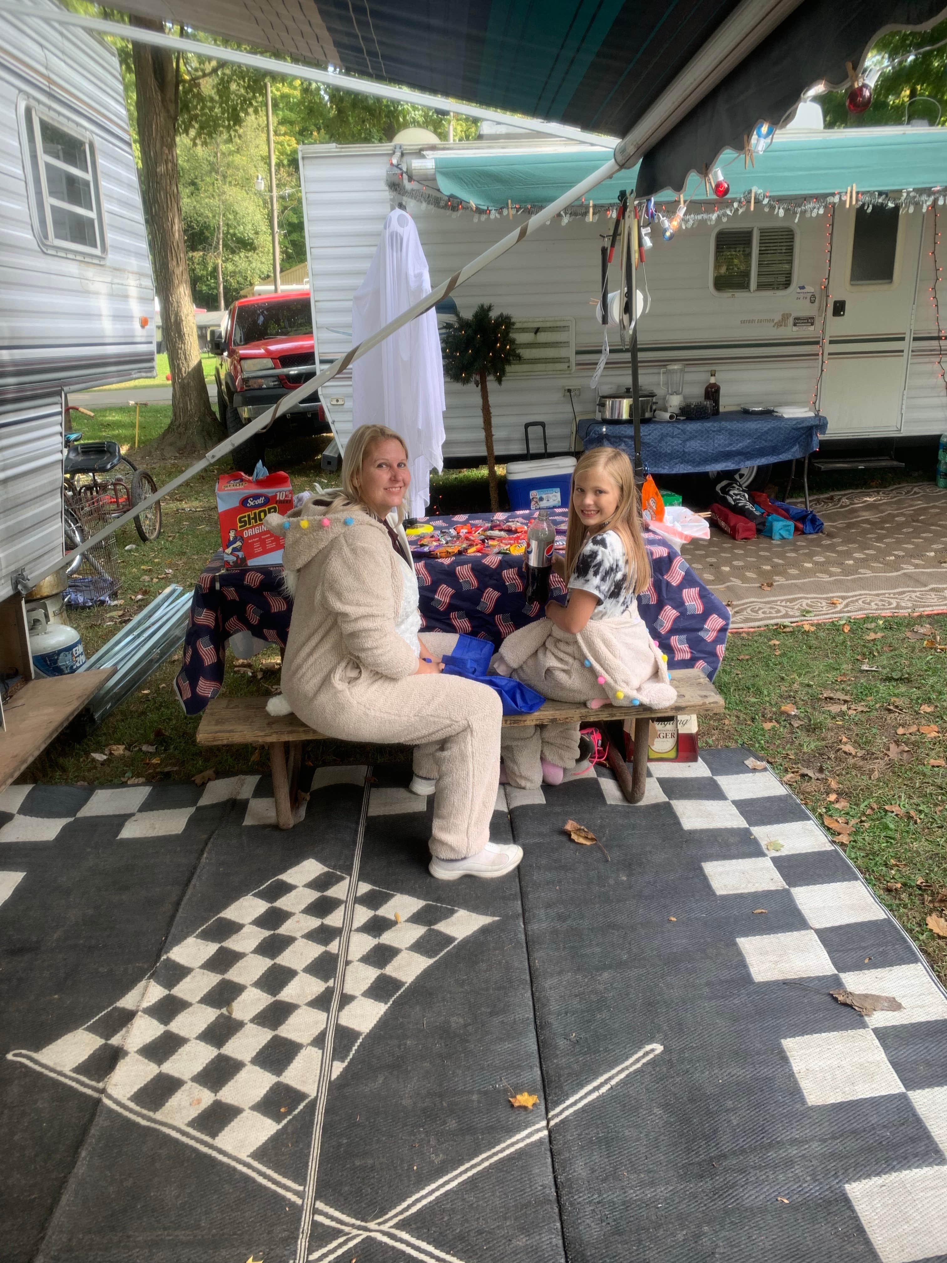 Ray R.'s photo of rv camping at Gordons Campground near Kendallville, IN