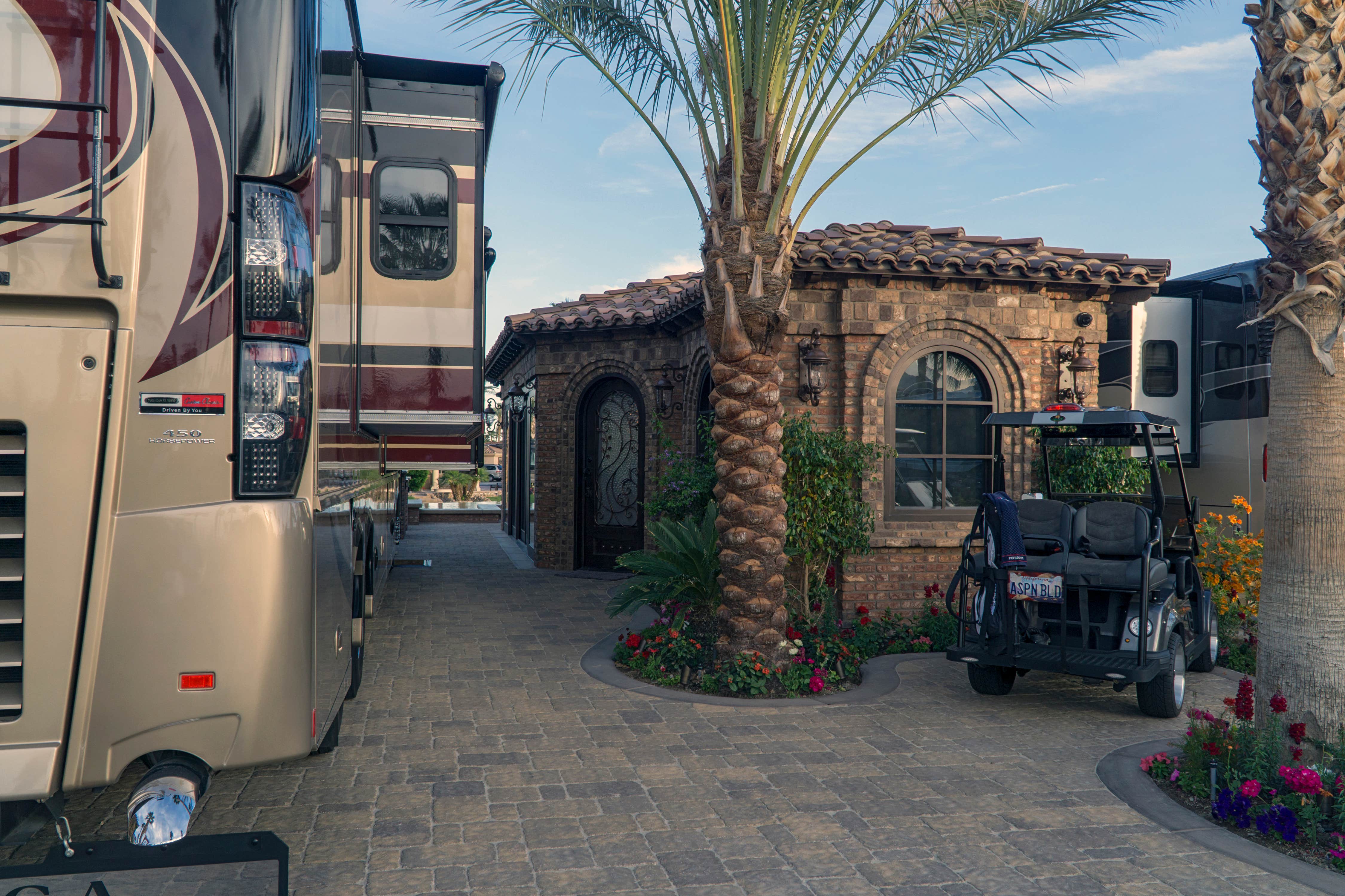 Camper submitted image from Motorcoach Country Club - 3
