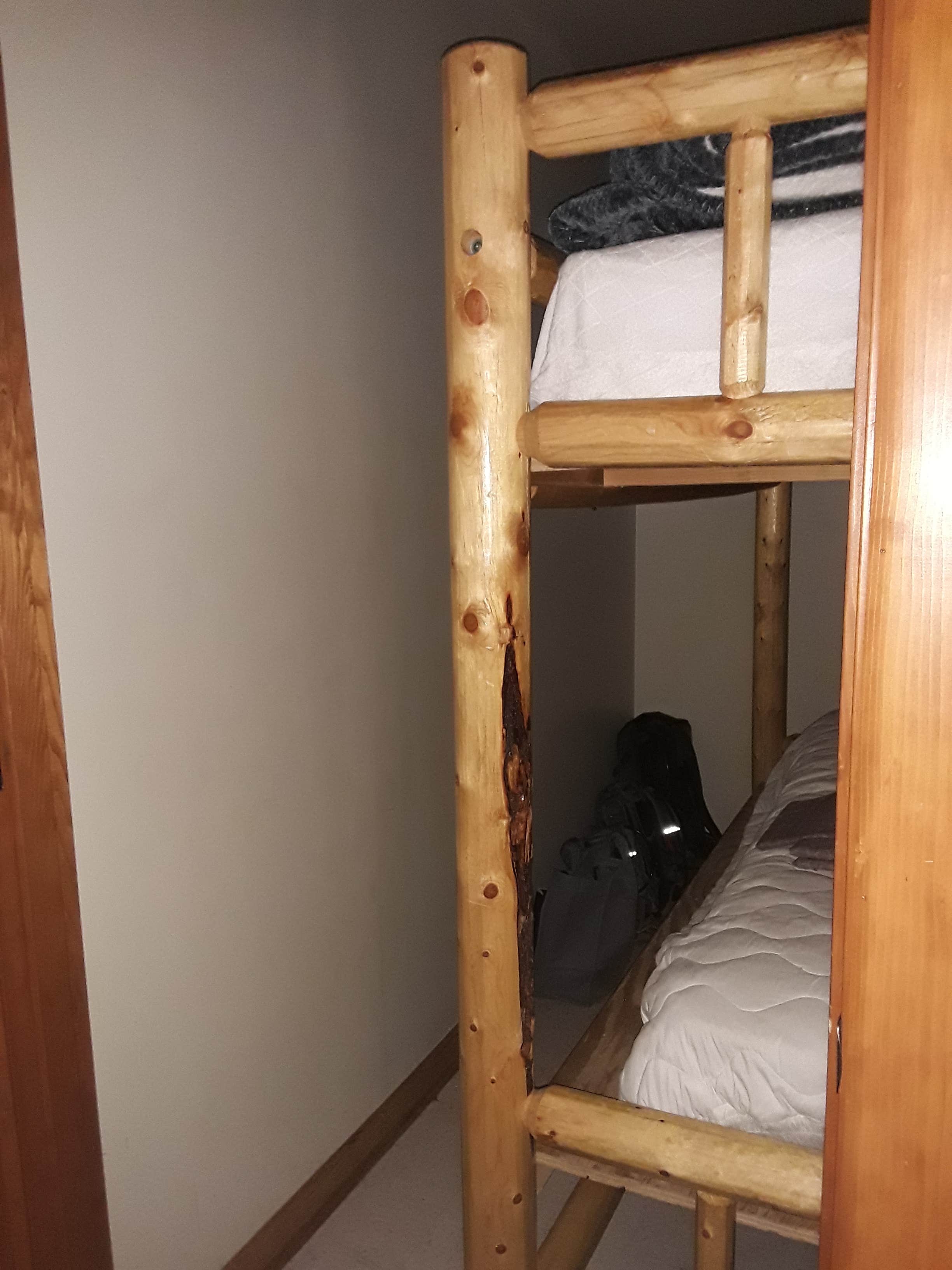 Camper submitted image from Deer Creek Guard Station Cabin - 2