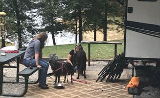 David R.'s photo of camping with pets at Baileys Point near Glasgow, KY