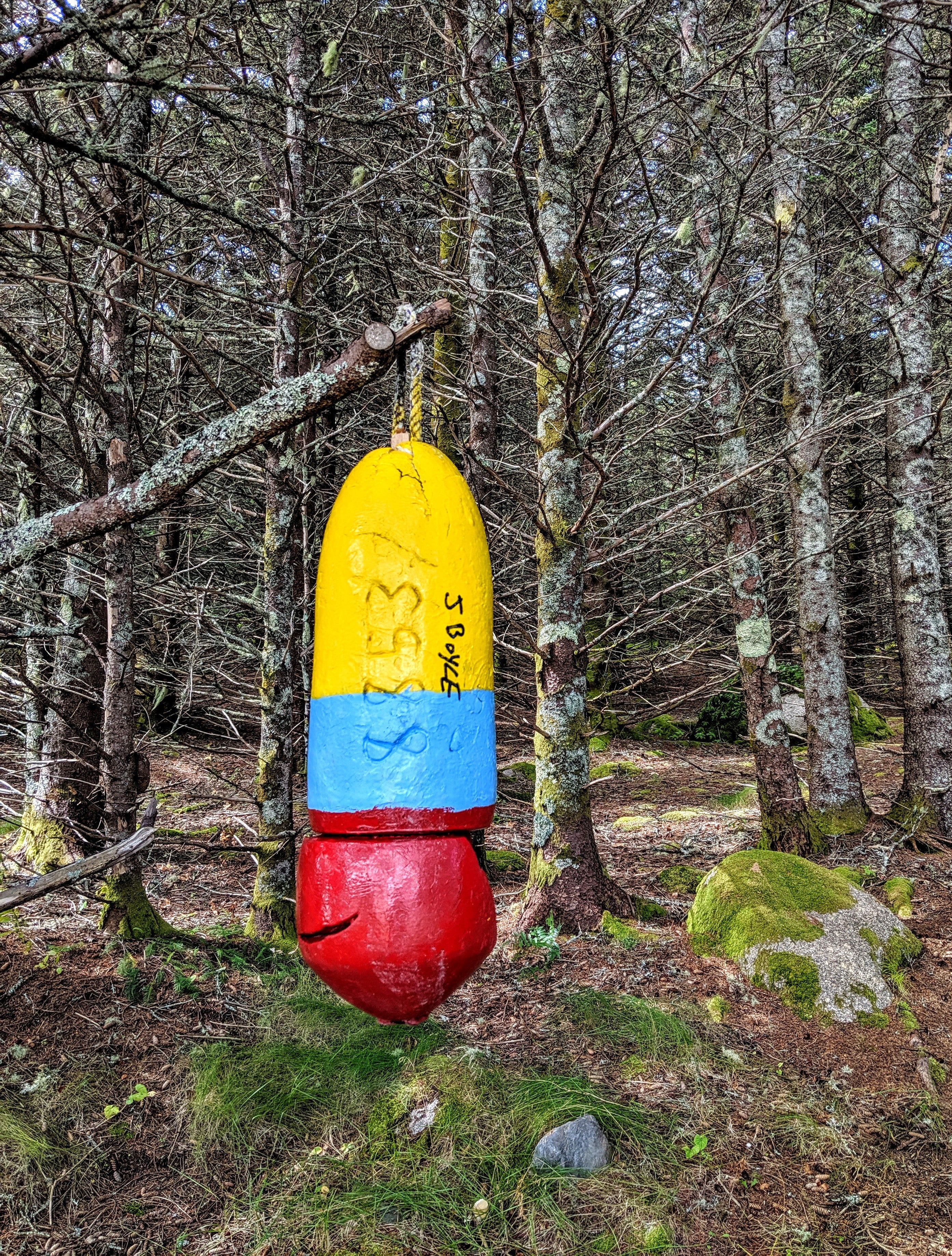Look for the buoy to guide you to the campsites from the beach.