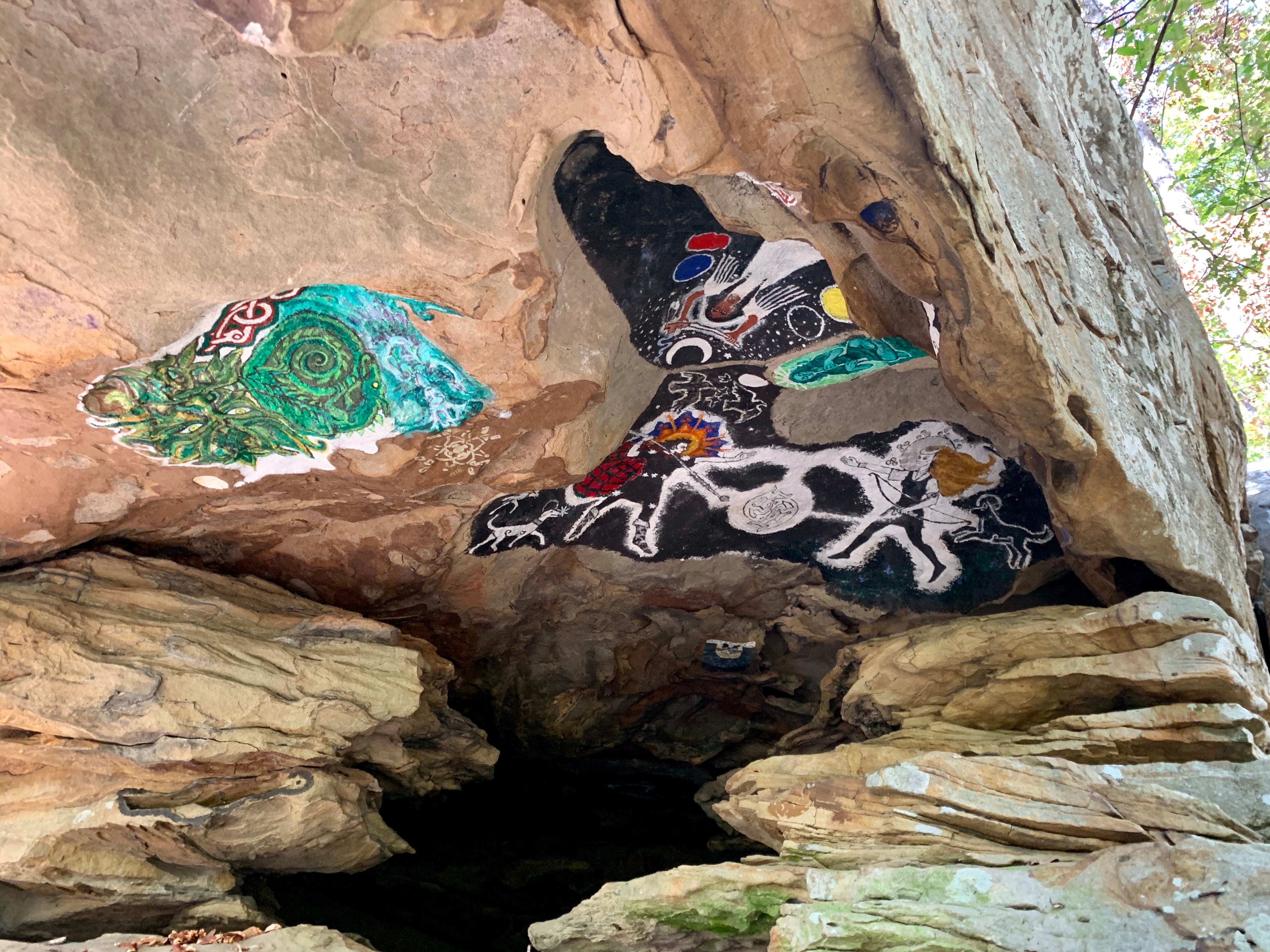 Cave painting along the South Plateau Trail