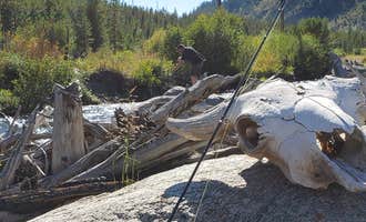 Camping near Swinging Bridge Fishing Access Site - TEMPORARILY CLOSED: Castle Rock, Nye, Montana