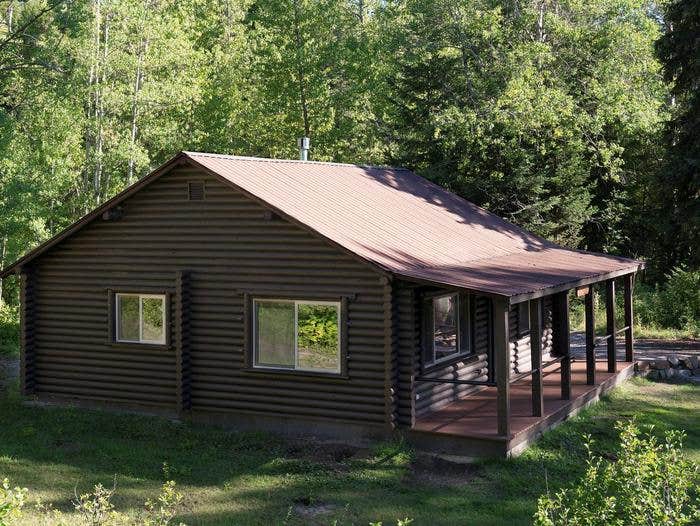 Camper submitted image from Zips Place Cabin - 5