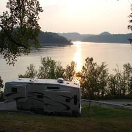 Public Campgrounds: Floating Mill - Center Hill Lake