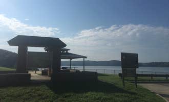 Camping near Lake Cumberland State Resort Park: Halcombs Landing, Jamestown, Kentucky