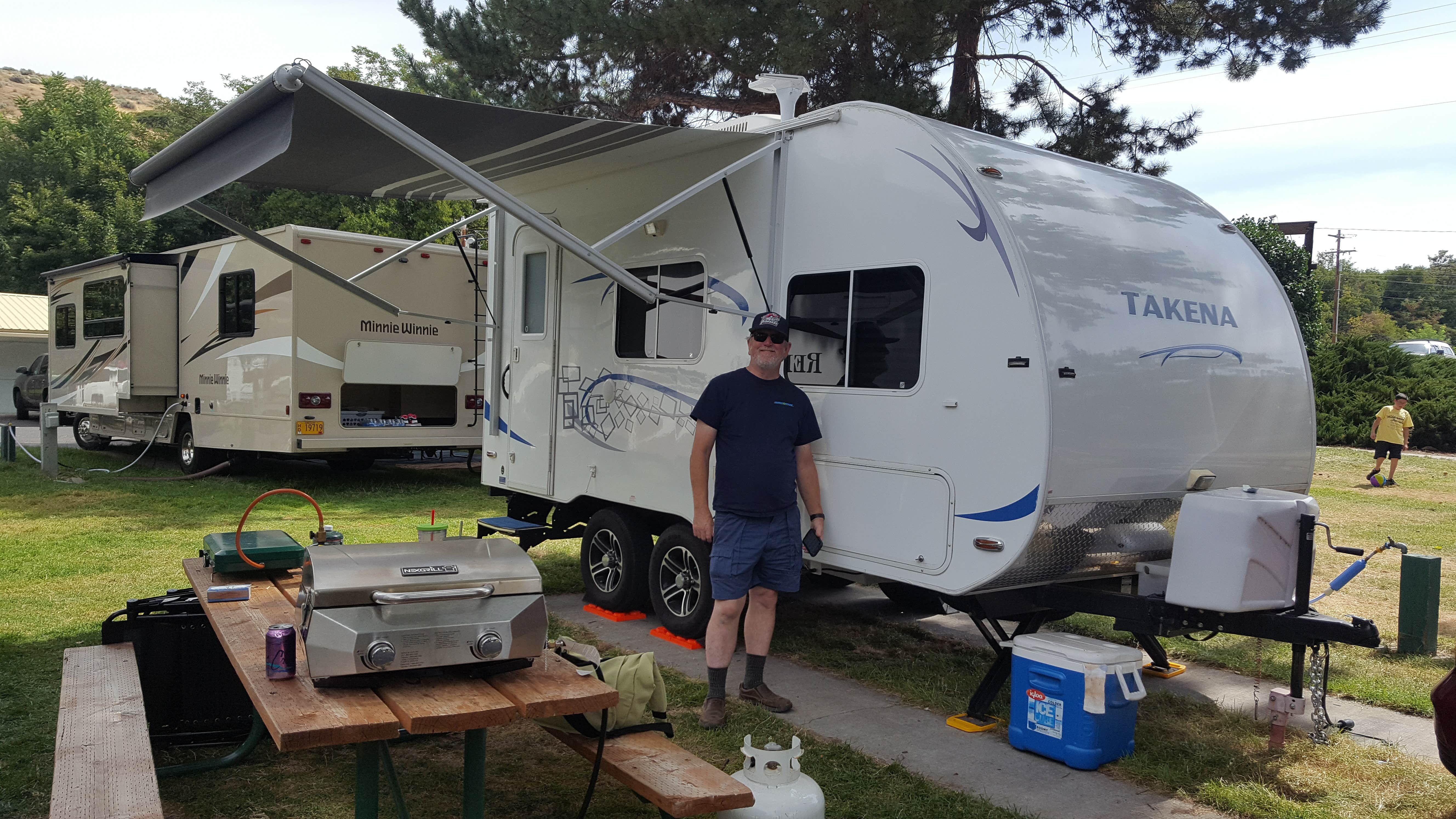 Russ  H.'s photo of rv camping at Maupin City Park near Moro, OR