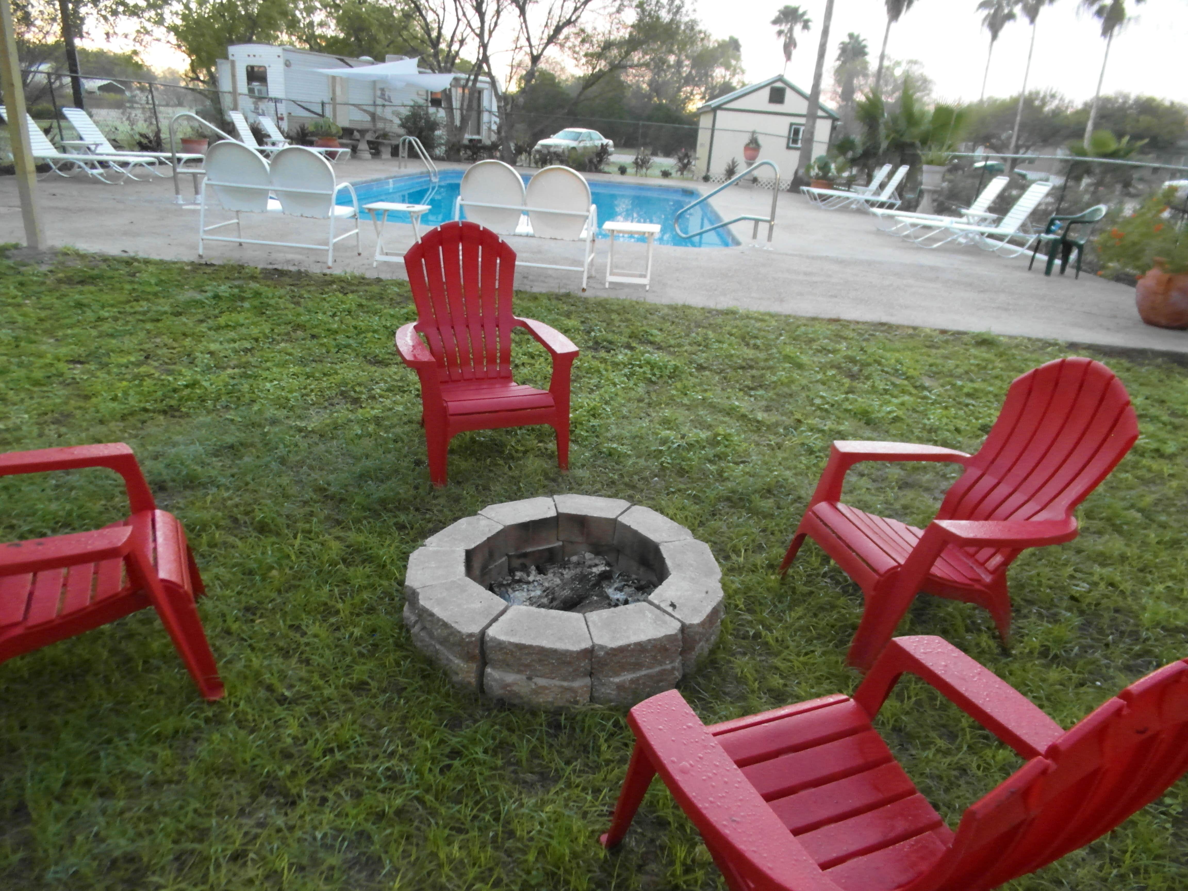 Camping near Country Estate RV park: Paisano RV & Mobile Home Park, Alice, Texas