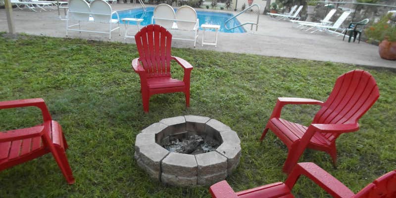 Camper submitted image from Paisano RV & Mobile Home Park