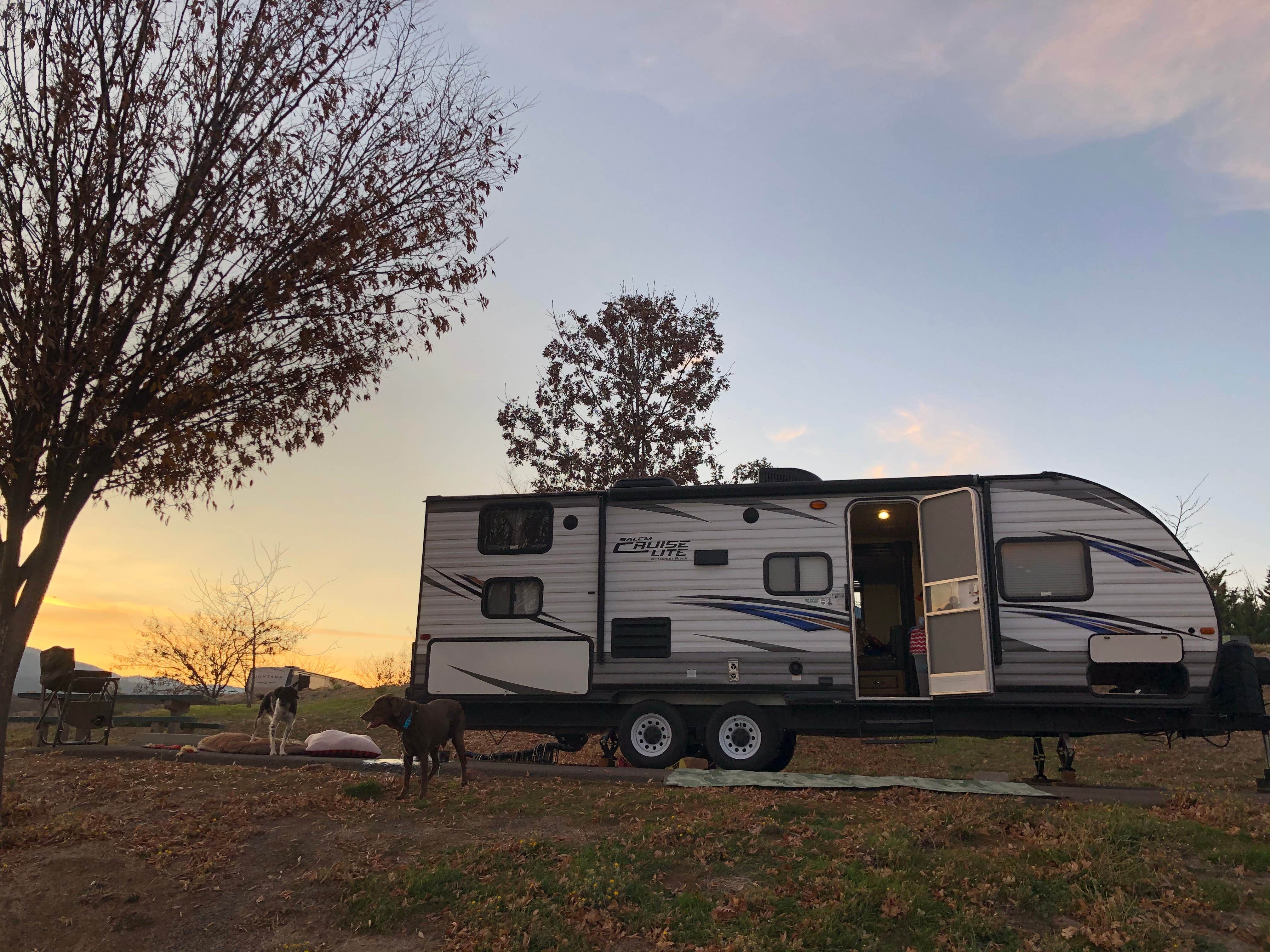 Andrea P.'s photo of rv camping at Point RV Park at Emigrant Lake near Butte Falls, OR