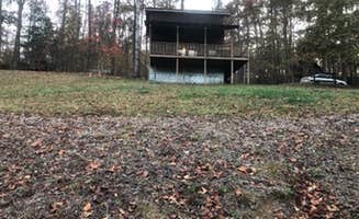Shelly S.'s photo of a cabin at Lago Linda Hideaway near Berea, KY
